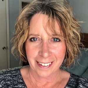 Meet your Posher, Vickie